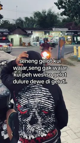 musuh sek akeh kok seneng men musuhi dulur dewe😑#baratbeatherallbase #xbyzc #foryou #4u #sengsayangkarodulure 