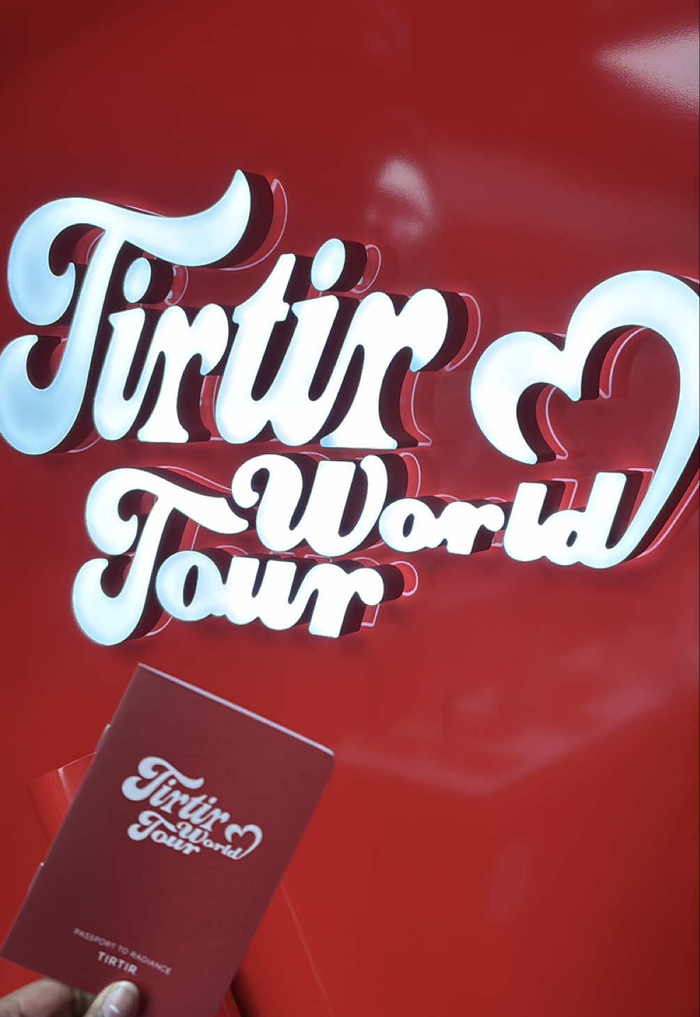 J’ai oublié de poster ça plus tôt oups… Bref, je suis passée au pop-up Tirtir à Paris ! 💄 Merci @TIRTIR Inc. ❤️ #tirtirworldtour #popup #bonplan #goodies #evenementparis 