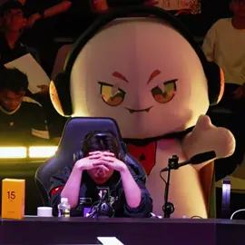 Con ơi tóc con đâu??? Sao tròn ủm trắng trơn zạy con??? #macon #saigonphantom #saigonphantomaov #dautruongdanhvong #lienquanmobile 