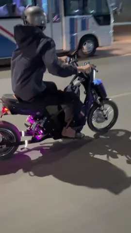 đáp cánh đâu đây😋 #xediendo #xh #xedovietnam #viral #tuoring24h✈️ 