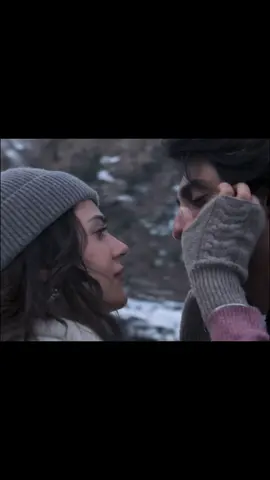 Just gonna cry 😭 #fyp #saiyaraa #ahaanpandey #aneetpaddaandaanandpandey #Love 