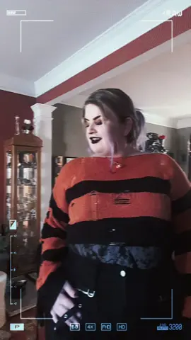 #ooc #feelinggood #lookinggood #lipsync #octobermood 