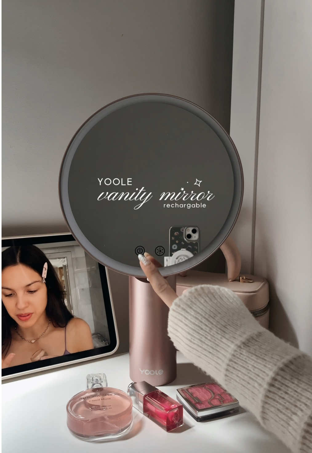finally got my first ever vanity mirror 💗  #vanitymirror #yoolevanitymirror #yoole #makeupmirror #mirrorwithlights 