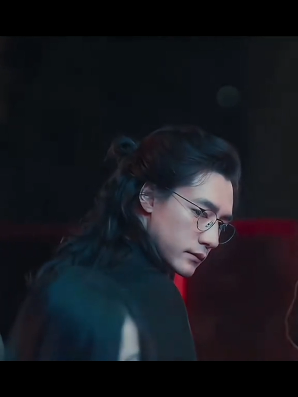 Một cái ngoái đầu nhìn lại của Hi Mông đã làm bao chị em gục ngã trong rạp 😍 #thửsa #此沙 #cisha #bộphongtruyảnh #bophongtruyanh 