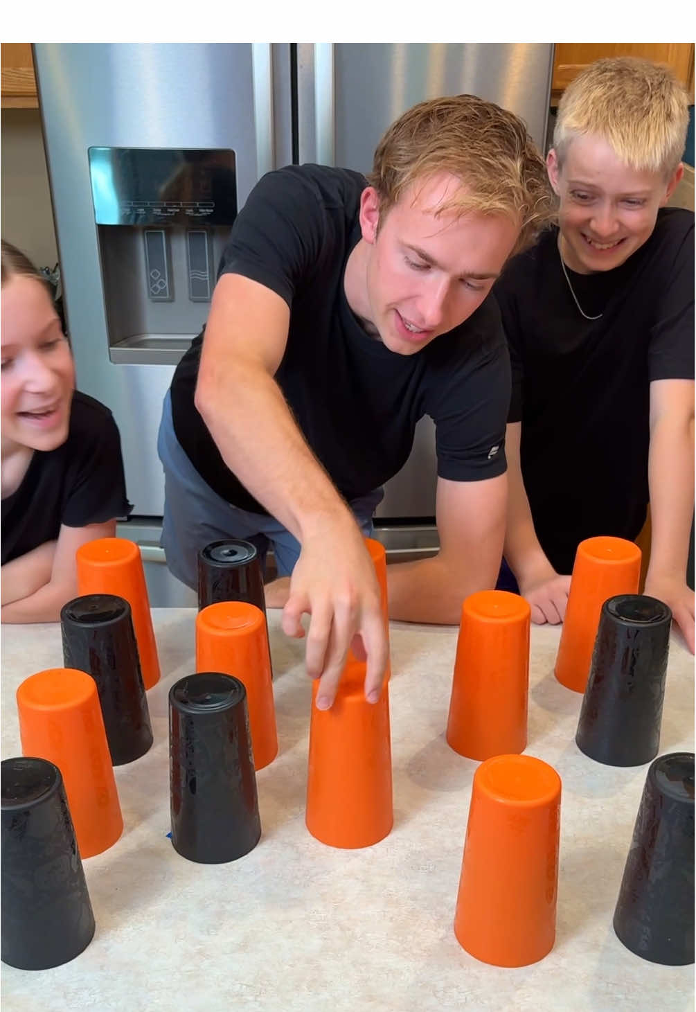 Don’t Match the Wrong Cups! 😂🌶️ #game #family #challenge #halloween 