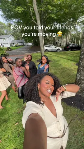 LMFAOOOOO everyone’s reaction was gold 😂 but yes ya girl is moving out 🤞🏾💕 #movingout #biggirlapartment #surprisemove