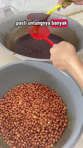 Walaupun kayaknya ga bakalan mungkin punya palisade , punya rumah tujuh tingkat dari jualan kacang 🤣 tapi dia yang baik-baik aja lah 🤭