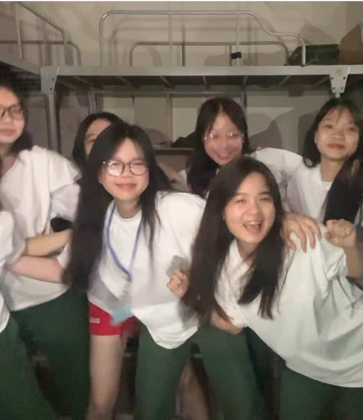 #tdtu #quansu #tdt  anh em bên t đời hong buònnn😝