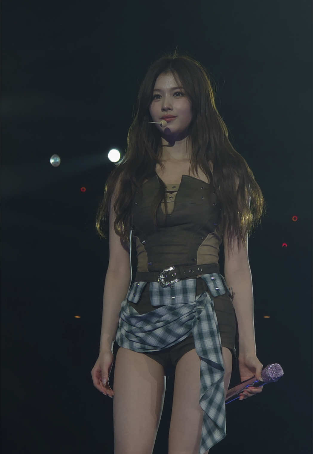 No matter what, you got me Sana ❤️ #TWICE #트와이스  #TWICE_THISISFOR_WORLD_TOUR #twiceinsingapore #sana 