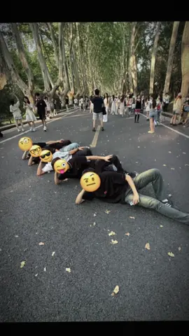 Chúng tôi ko biết ngại nên tren này rất hợp dành cho chúng tôi #douyin #chinese #xh #boyfriend 