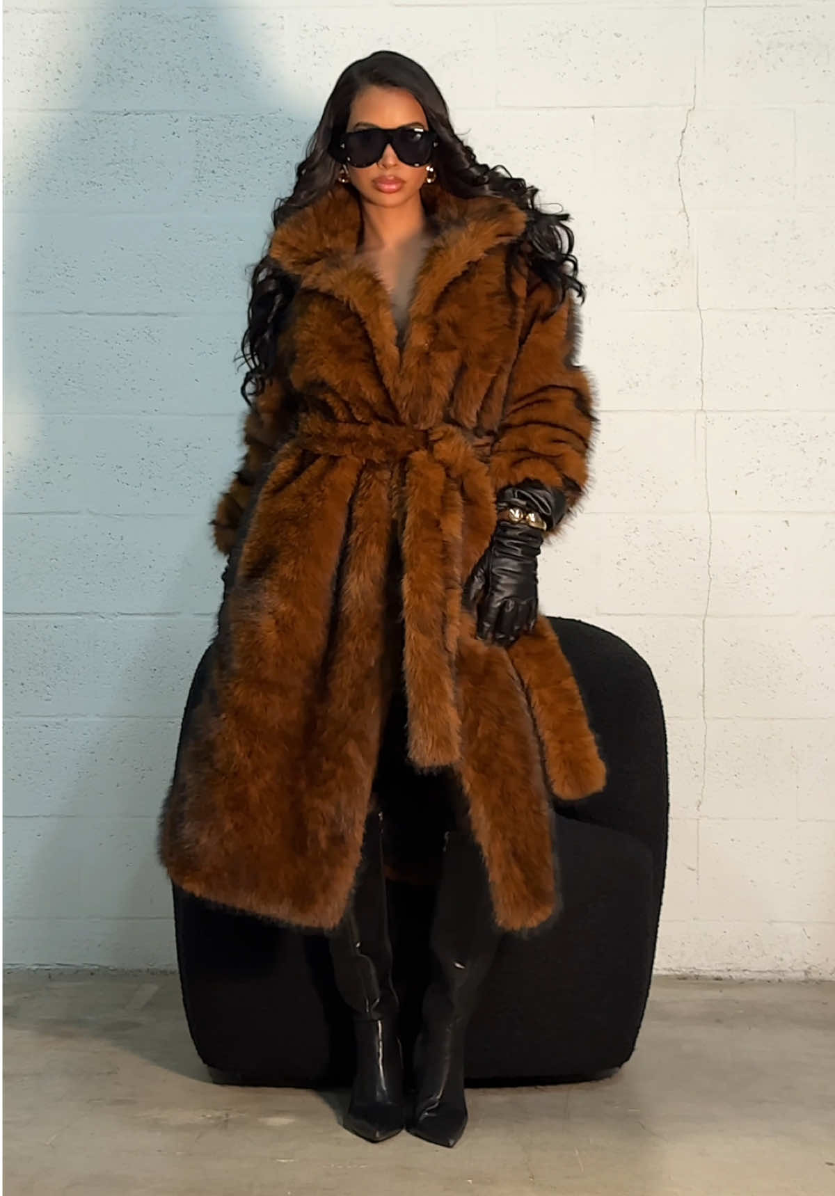 Diva Outerwear: Act I — tailored for main characters only. 🎞️🔥🍂🤎 🔍  Luxe instinct faux // winter essential