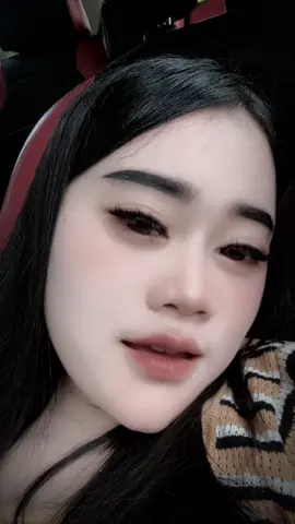 Cukup kamu sjaa !! Yg bener 
