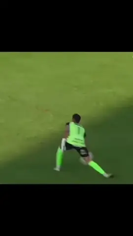 #Repost @hugoxnjr_edit7  —— 🥲 . . . . #goat #neymarjr #reels  #barcelona #brazil #neymar  #diegomaradona #alhilal  #freestylefootball #messi