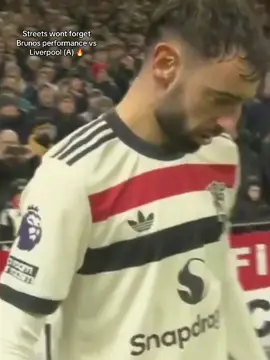 That dribble at 0:42 😮‍💨 #brunofernandes #fyp #manutd #viral 