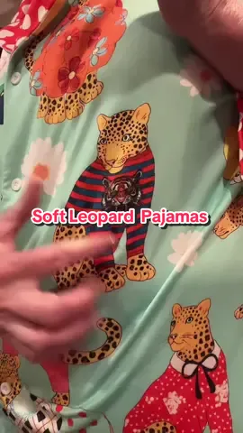 I LOVE these so hard and they are so so so soft & cozy! 🥰

#midsized
#tiktokshopcreatorpicks
#TikTokShopFallDealsForYou 
#blackfriday
#cybermonday