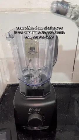 a gente viciou no gela cranio #fyp #foryou #gelacranio #metanol 