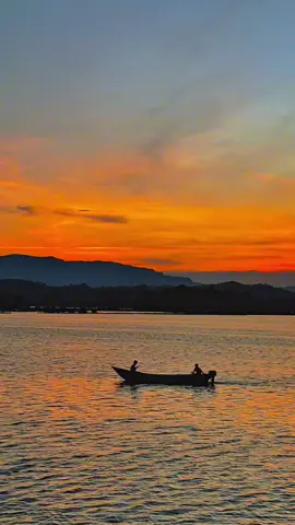 the best view #jagara #wadukdarmakuningan #senja #senjavibes #fyp 