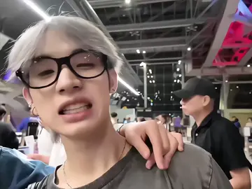 it’s not living if its not with hongshi 💭♡  ( #hongshihoshi #lykn #lykyou #fyp #blowup )