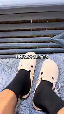 Slippers clogs #clogs #clogshoes #clogsslippers #footwear #fyp 