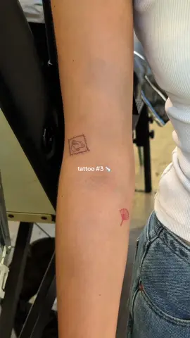 year of the rabbit 🐰🪭 @kyley | sf tattoo artist  #tattooinspo #tattoovlog 