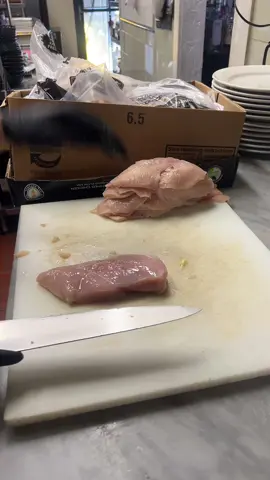 Buona sera e buongiorno a tutti, guarda che bello simply the best at the Chatterbox in Pleasantville New York preparing fresh every day ciao ciao a tutti#chefGiuseppe #ChatterBox #Foodie #restaurant #pleasantville NY