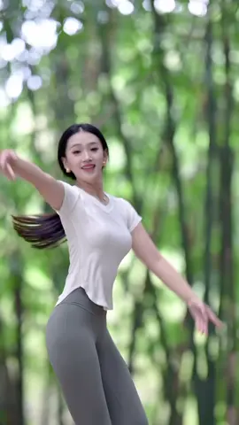 #youaresobeautiful #金初 #tibetandancinggirl 