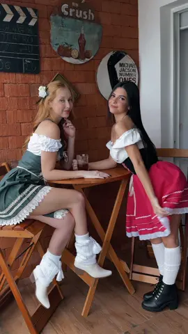 Quem vai na Oktoberfest esse ano? 🍻 @Camila  #oktoberfest #oktoberfest2025 #oktoberfestblumenau #frida 