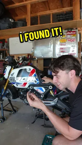 I finally found the air tag on my motorcycle #airtag #biketok #grom #motorcycle #scary 