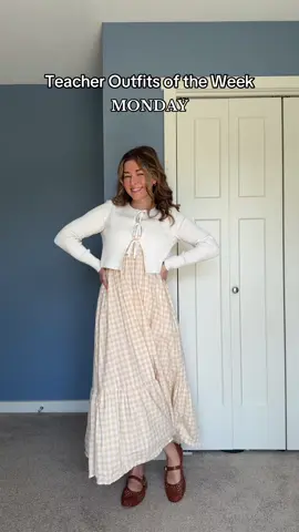 Teacher fits of the week👩🏼‍🏫Which day’s your favorite?💗 #OutfitsOfTheWeek  #teacheroutfits #teachertok #outfitinspo #teacheroutfitsoftheweek 