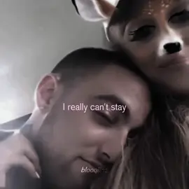 but baby it’s cold outside ❄️#arianagrande #lyrics #fyp #macmiller #music 