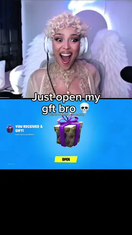 Doja Cat got excited over a Fortnite gift? This is an edit I made (it’s obviously not real lol) | #fortnite #dojacat 