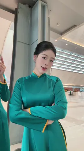 tưởng tiep vien 0 á 