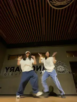 Grrrr @Jhayde dc: @Alara🦋 #thesanctuarydancestudio 