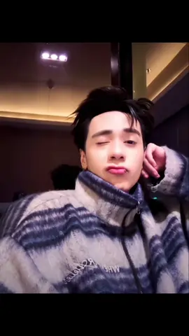 Hóng ảnh đu trend nì #quanghungmasterd 