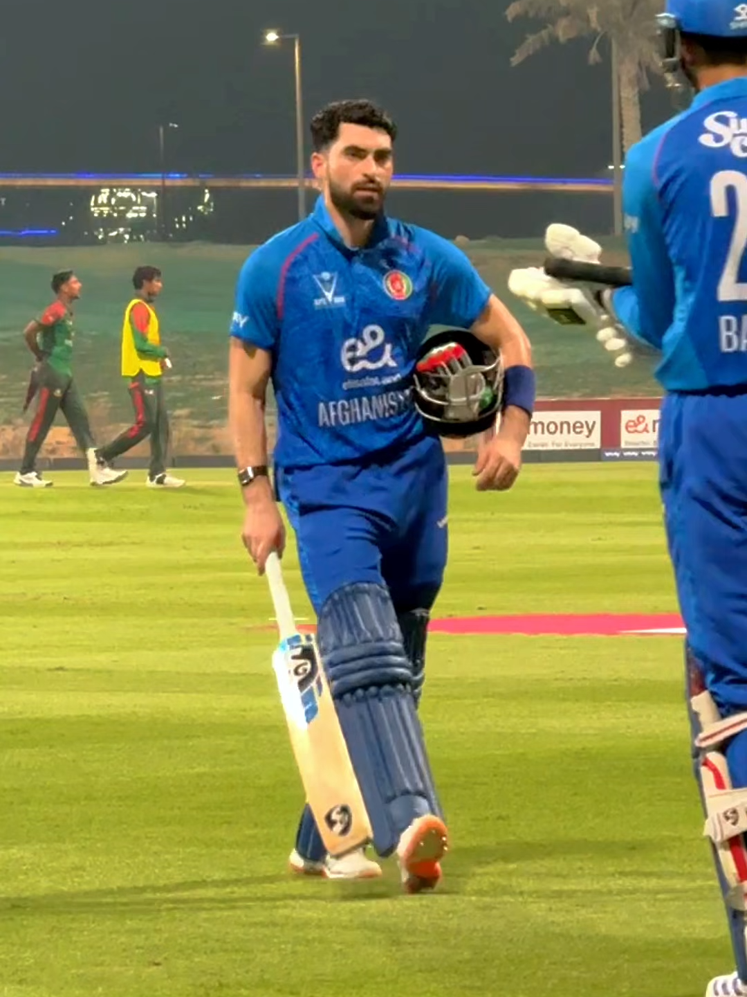 Ibrahim walks off after a terrific knock!!! 👏👏 #AfghanAtalan | #AFGvBAN2025 | #GloriousNationVictoriousTeam