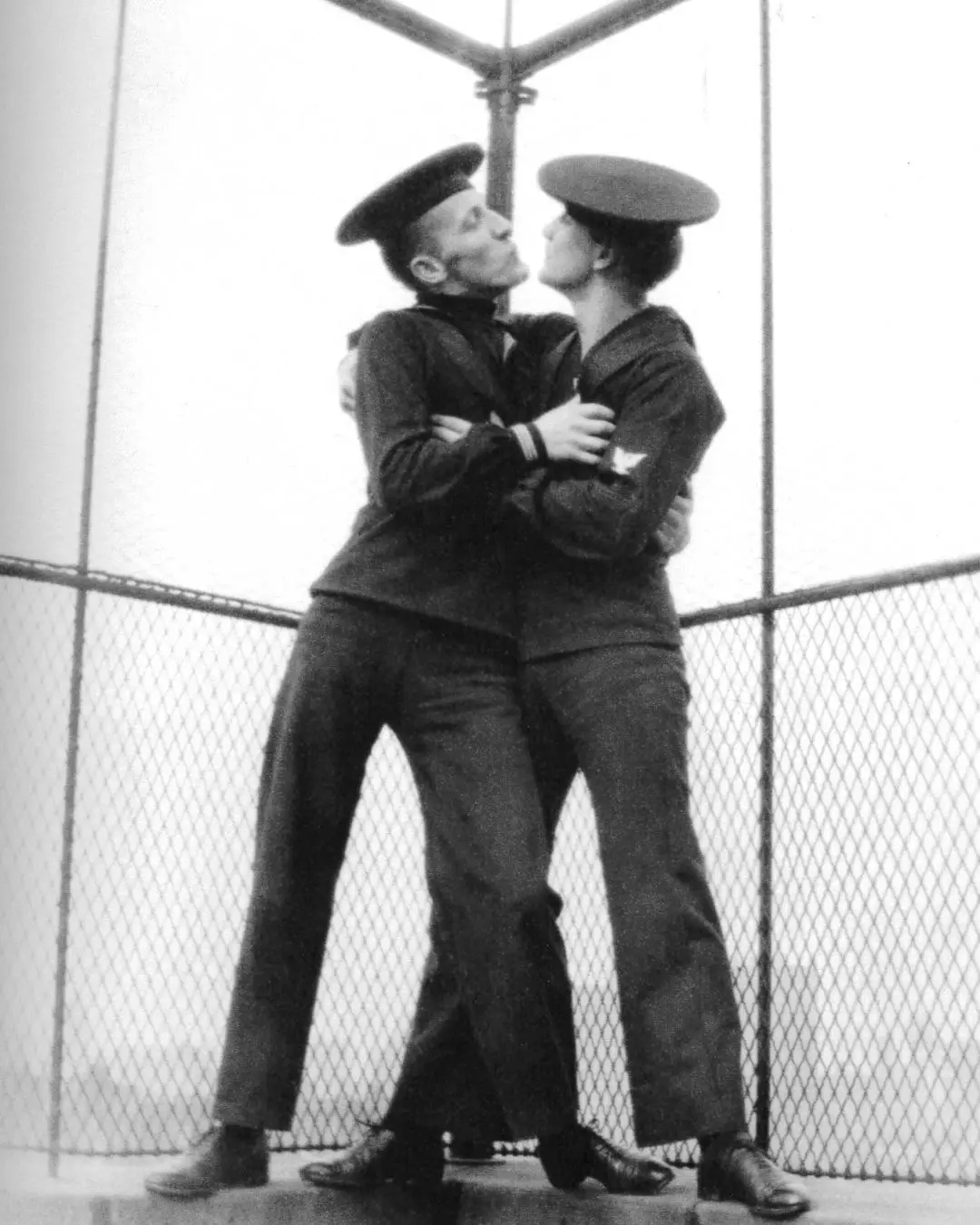 Recently, I was gifted, LOVING ll, a book filled with never-before-seen photographs of men who, over the past century, found ways to celebrate their love — even when the world didn't always allow it. ⁠ ⁠ Today, I am reminded how grateful I am to live my truth, to love freely, and to build a family because of those who came before. #NationalComingOutDay⁠ ⁠ All images courtesy of LOVING ll ⁠ @Neal and Hugh 