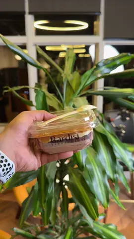 جديدنا وصل🤩 كيكة التوفي بالحليب والشوكولاته إدمانك الجديد 🍫😉 جرّبها وقرّر بنفسك متخصصون في صناعة الحلويات الشرقية والغربية ✨ برديسي مو بس بيتي فور وآيس كريم 🤍 نعاصر ما بين الماضي والحاضر 🤍 #حلويات_برديسي #برديسي #حلويات_طيبة_برديسي_إخوان #طيبة_برديسي