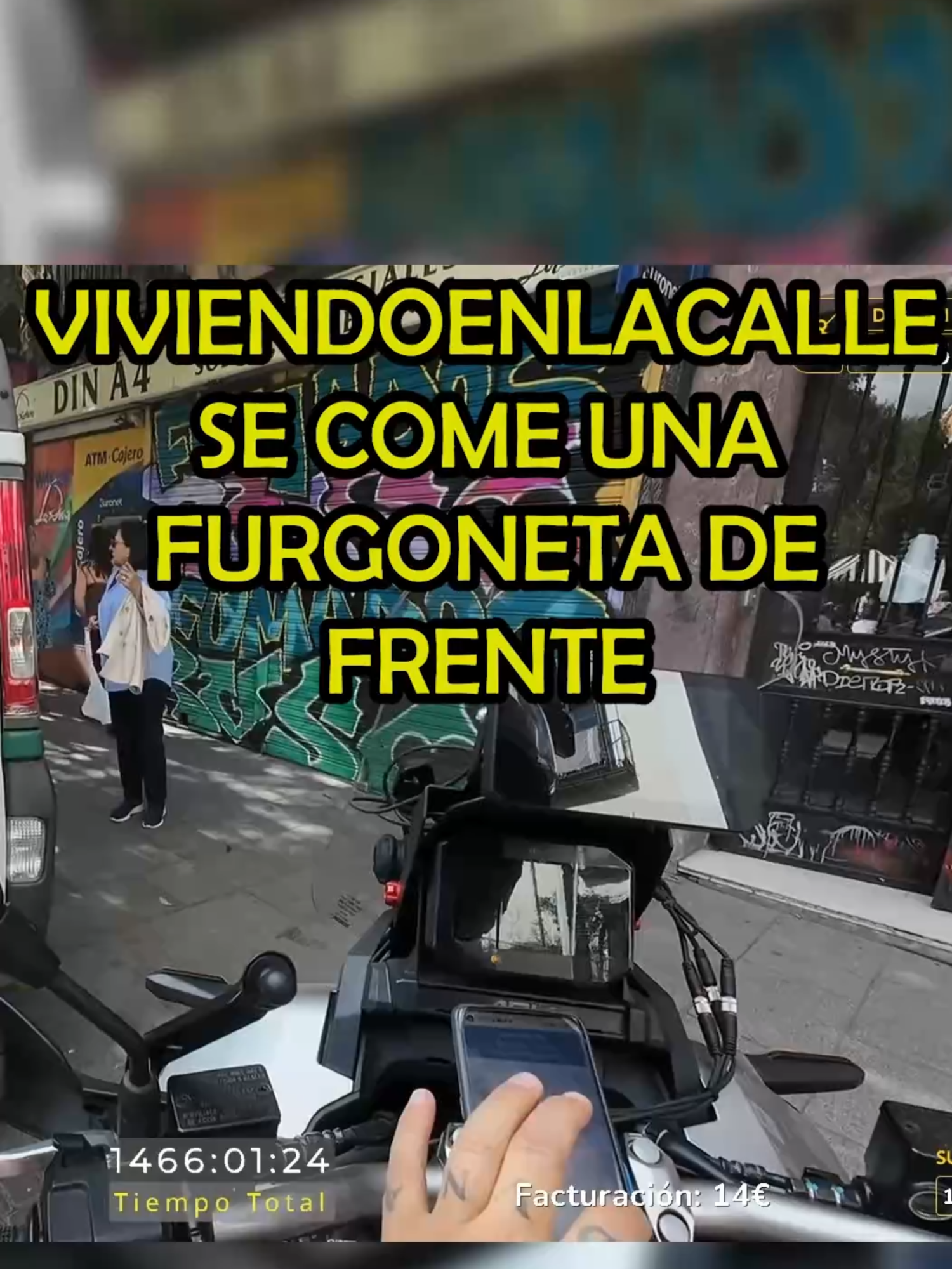 VIVIENDOENLACALLE SE COME UNA FURGONETA DE FRENTE #viviendoenlacalle #jonyviviendoenlacalle #cletus #twitch