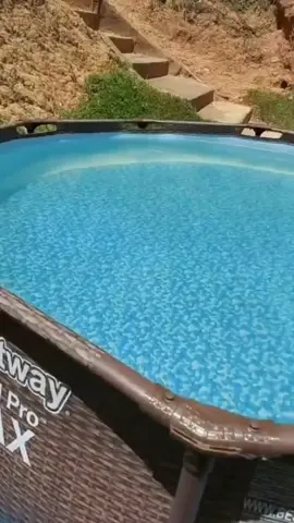 #piscina #shopee Piscina Estrutural 4678L Circular Deluxe + Filtro 110V ou 220V + Capa + Forro Bestway