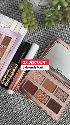 Plumped Lips + Captivating Eyes = Tarte Maneater Magic #tiktokshopcreatorpicks #tiktokshopblackfriday #tiktokshopcybermonday #tiktokshopfalldealsforyou #ttsbeautybesties   *Final Price / Shipping / Coupons / Discounts may differ based on your TikTok account, available coupons, and current promotions. Always refer to product listing for up-to-date offers. 