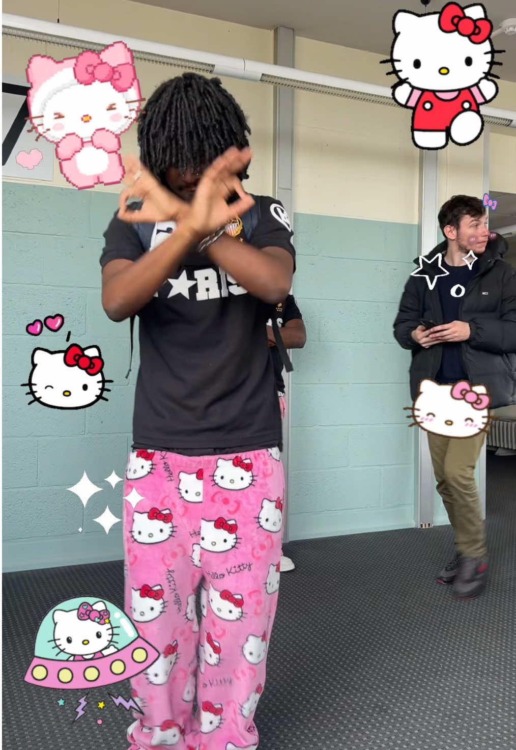 @[ᴍᴜʀ - ᴢᴇᴇ]®  #murzz #sanrio #hellokitty 