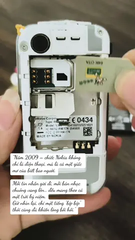 2009 – năm của những dòng tin chưa kịp gửi, và những tình đầu chưa kịp nói…Năm ấy, thế hệ 1991 chính thức chia tay tuổi học trò, khép lại thời thanh xuân hồn nhiên với những rung động đầu đời còn dang dở😞 #kyuc8x9x #hoainiem #tuoitho 