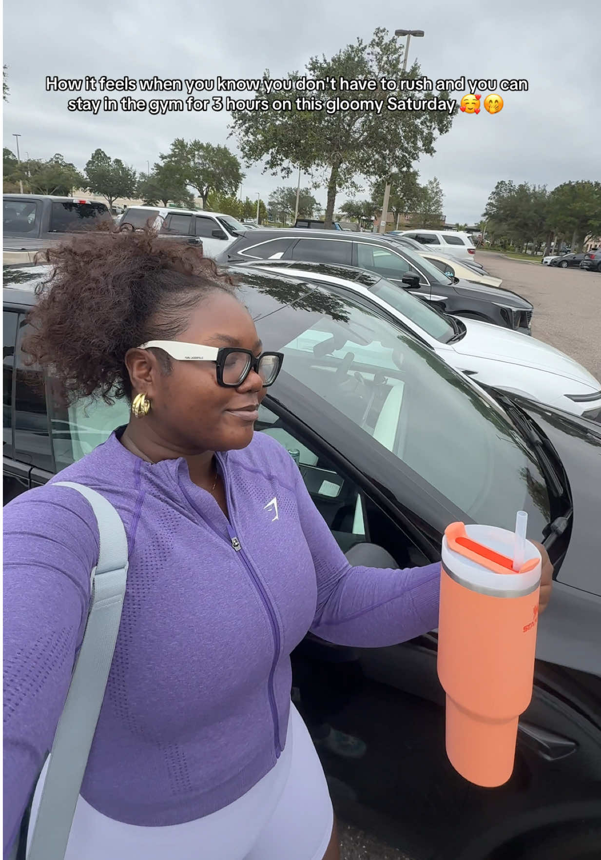 Cardio before and after, some HITT, weight training, a good stretch, sauna and a massage. I might even do red light therapy because I have time 😮‍💨. Love a Saturday that's not jam packed.  #gymgirlies #GymTok #workout #Fitness #fyp  @Stanley Brand @Gymshark @Chuze Fitness 