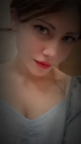 هلاه بيك وبطاريك #فيديو_ستار🚸🔥 #تصميم_فيديوهات🎶🎤🎬 #شعب_الصيني_ماله_حل😂😂 #طششونيي🔫🥺😹💞@حمزة ابن ريس مافيا 🫡🇷🇺 