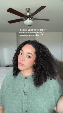 The way this only took me 40 mins start to finish is actually insane to me 😭  #curlyhairroutine #curls #naturalhair #curlyhair #douxmousse @The Doux Hair Care 