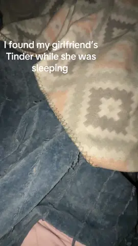 I had a sneaky suspicion that she was messing around. 🫠 #cheater #Tinder #Hinge #girlfriend #breakup 