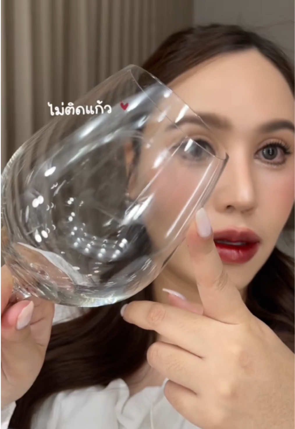 ปากฉ่ำเกินคุณน้าา ✨ ✨ กดช้อปเลย 🔥 #YOUBeautyTH #YOUmakeups #YOUลิปปากโกลว์ #GlassyGlowLipTint #ลิปyou 