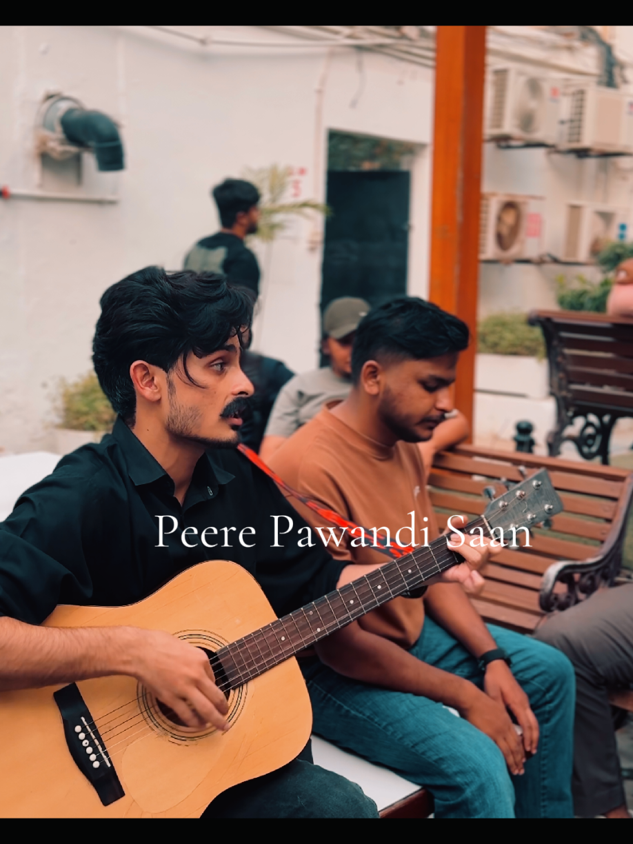 Pere Pawandi Saan #viralsindhi #iqrauniversity #jamming #sindhisong #trendingsindhi 
