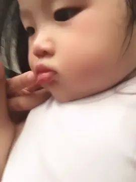 mình ghét bản thân mình hơn hết thẩy thứ gì trên đời..