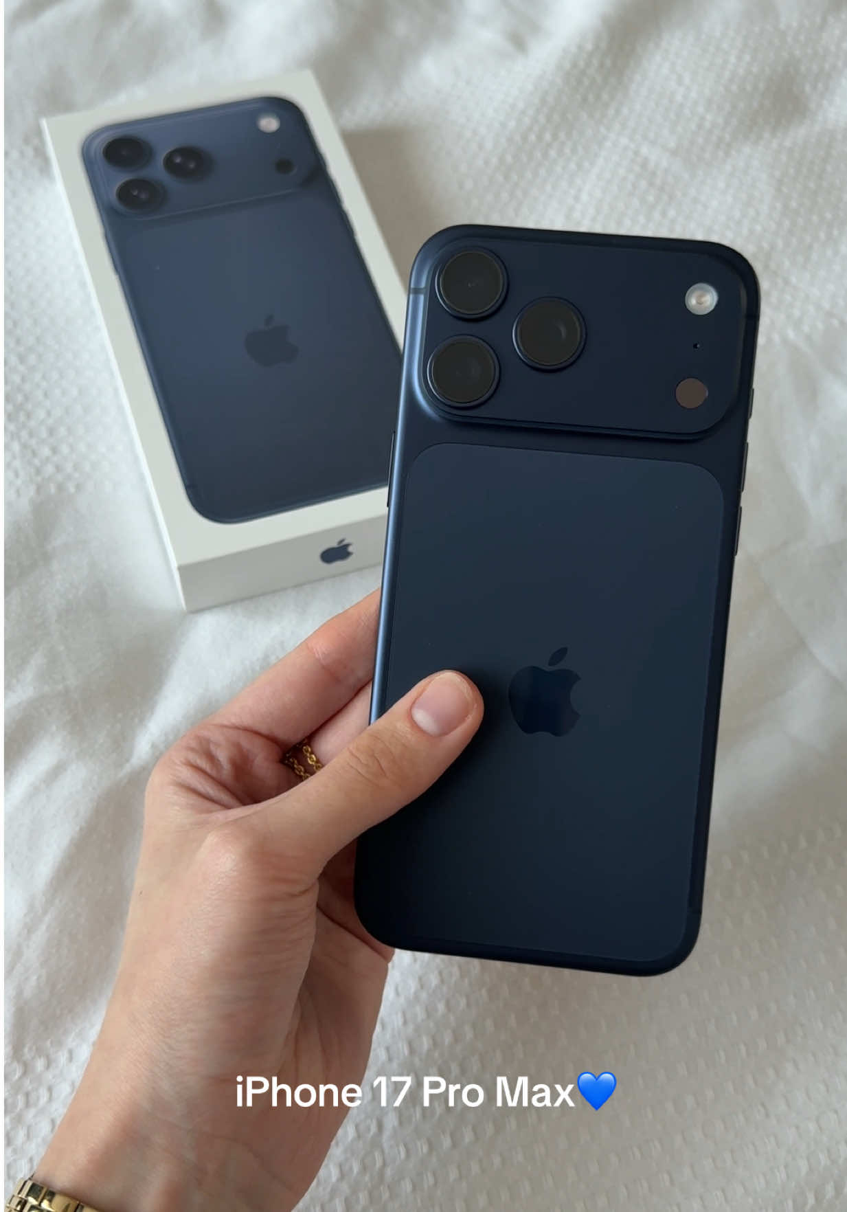 📱iPhone 17 Pro Max #apple #appleiphone #newiphone #iphone17promax #deepblue 